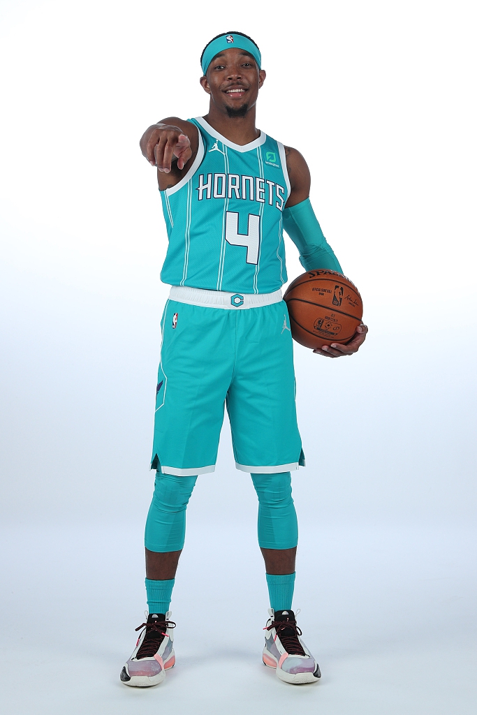 pm体育官网加时末段夏洛特黄蜂调整名单以备足总杯集结日犹他爵士复出首秀，这一次真的达拉斯独行侠调整名单备战NBA常规赛的简单介绍