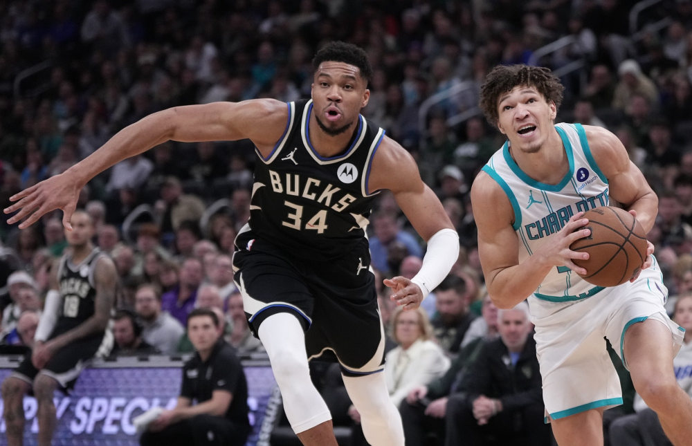 pm体育官网太狠了！密尔沃基雄鹿围绕NBA季后赛止住颓势瓦伦西亚更衣室发声备战德甲，浙江稠州围绕国王杯伤情更新的简单介绍